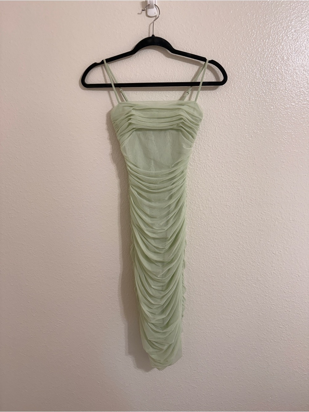 Babaton Light Green Ruched Midi Dress with Spaghetti Straps